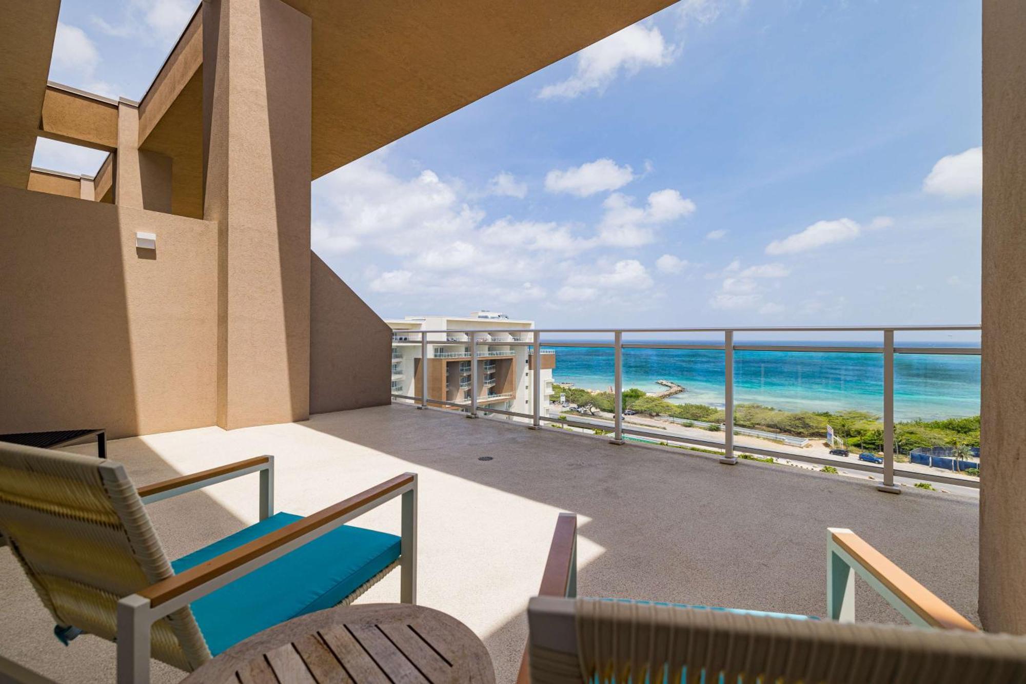 Embassy Suites By Hilton Aruba Beach Resort Palm Beach Exterior foto
